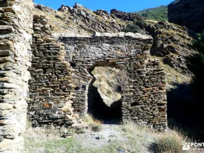 Alpujarra Granadina-Puente Reyes;valderejo parque natural viajes junio donde esta el parque nacional